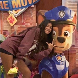 Meet your Posher, Leeah